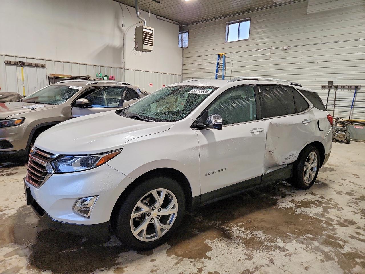2018 CHEVROLET EQUINOX PREMIER | 2GNAXMEV4J6127653 | UPCARS