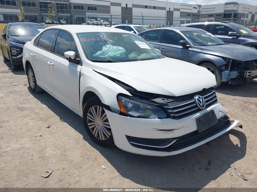 2014 VOLKSWAGEN PASSAT 1.8T S | 1VWAS7A3XEC039598 | UPCARS