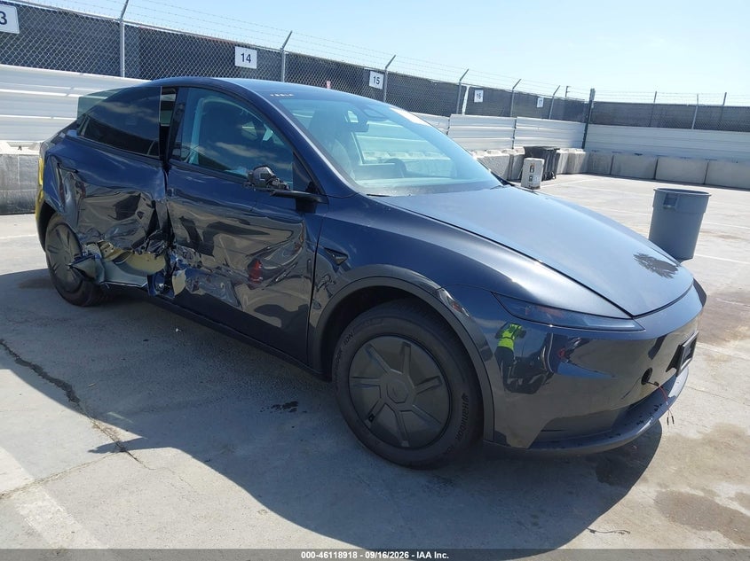 2026 TESLA MODEL Y ALL-WHEEL DRIVE/LONG RANGE LAUNCH SERIES/PREMIUM ALL-WHEEL DRIVE | 7SAYGDEEXTA639261 | UPCARS