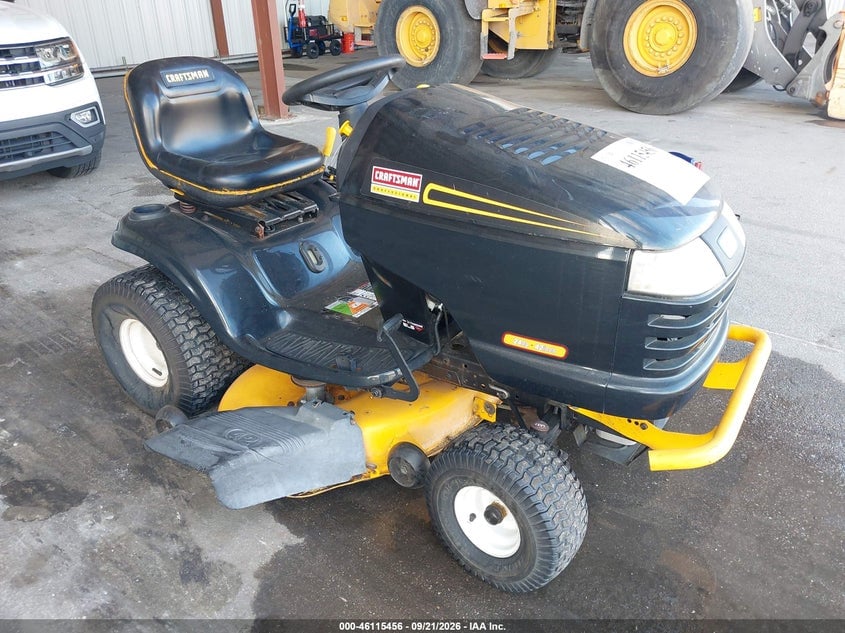 2017 CRAFTSMAN 42" RIDING LAWN MOWER | 092408A013712 | UPCARS