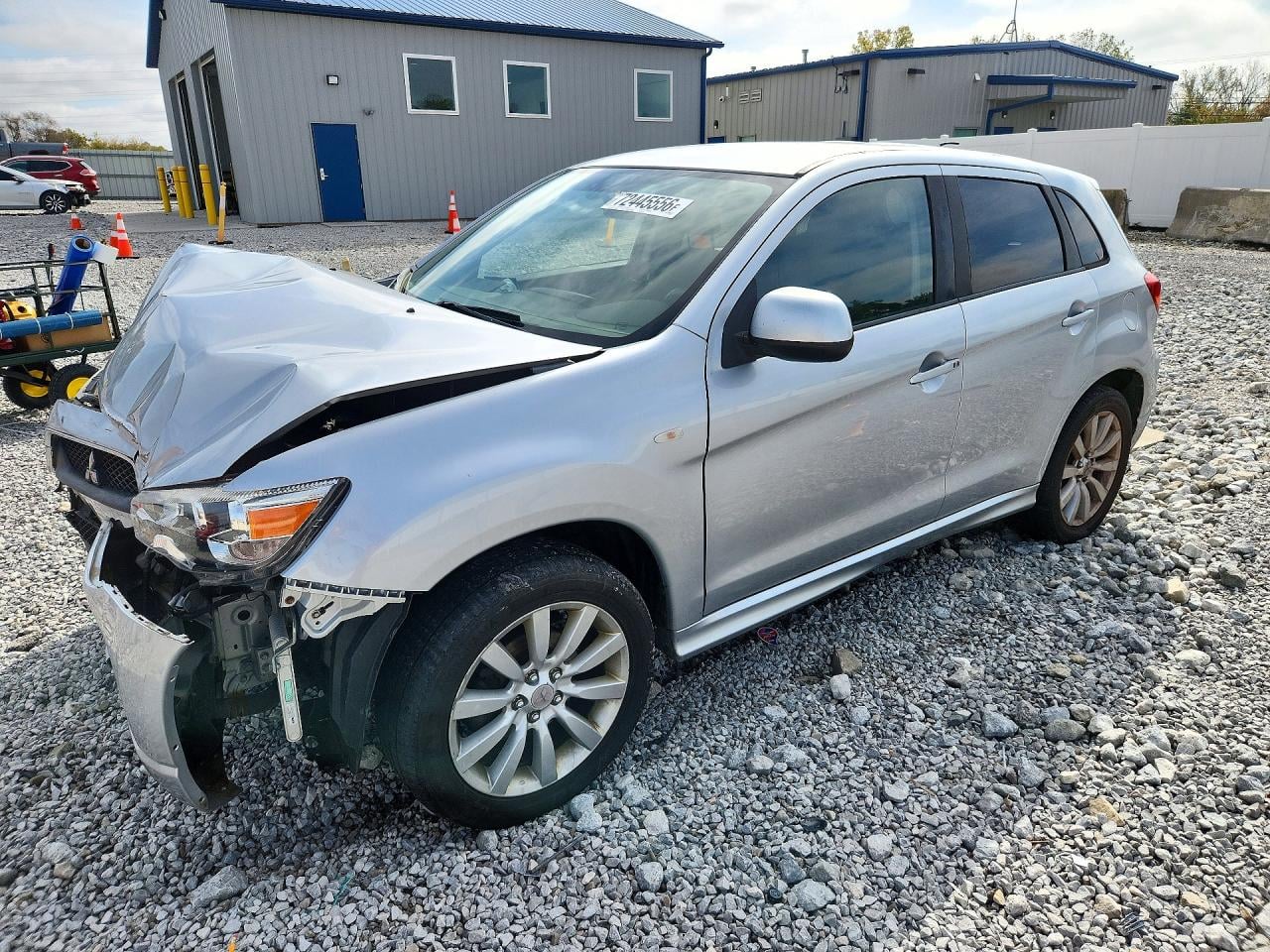 2011 MITSUBISHI OUTLANDER SE | JA4AR4AUXBZ013270 | UPCARS