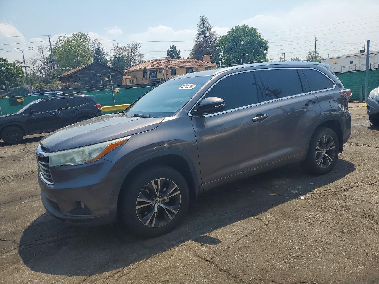 2016 TOYOTA HIGHLANDER XLE | 5TDJKRFH0GS239717 | UPCARS