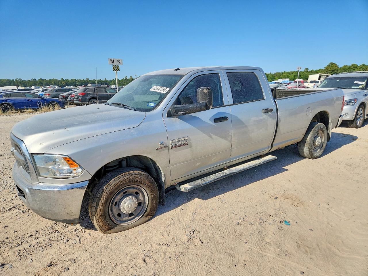 2018 RAM 2500 ST | 3C6UR4HL2JG414687 | UPCARS