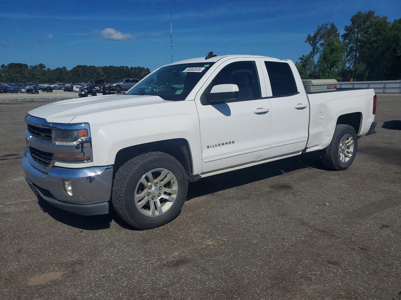 2016 CHEVROLET SILVERADO C1500 LT | 1GCRCREC0GZ266002 | UPCARS