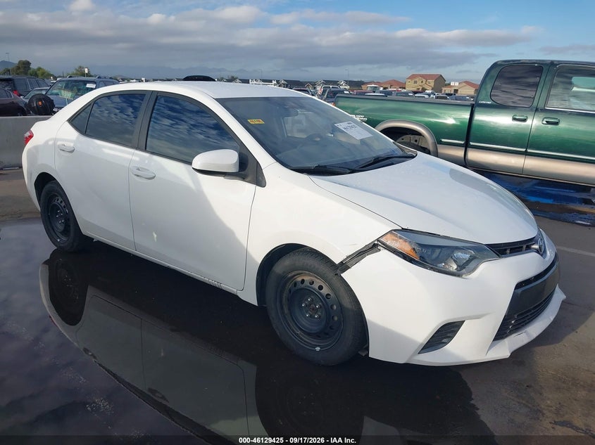 2015 TOYOTA COROLLA LE | 5YFBURHE5FP239706 | UPCARS