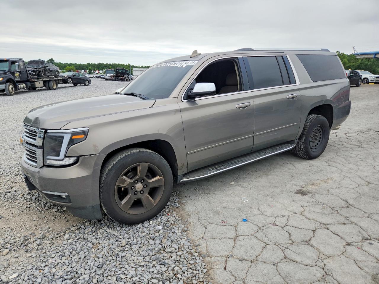 2018 CHEVROLET SUBURBAN C1500 PREMIER | 1GNSCJKC3JR385927 | UPCARS