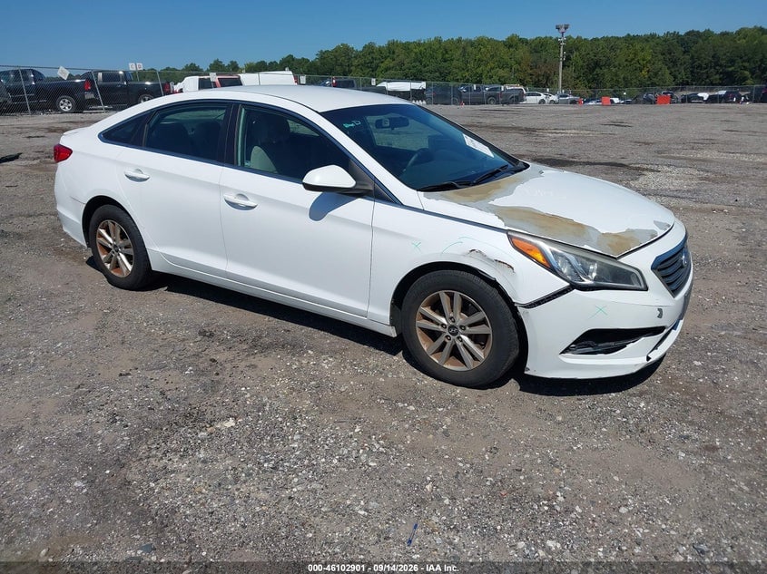 2015 HYUNDAI SONATA SE | 5NPE24AF6FH042128 | UPCARS