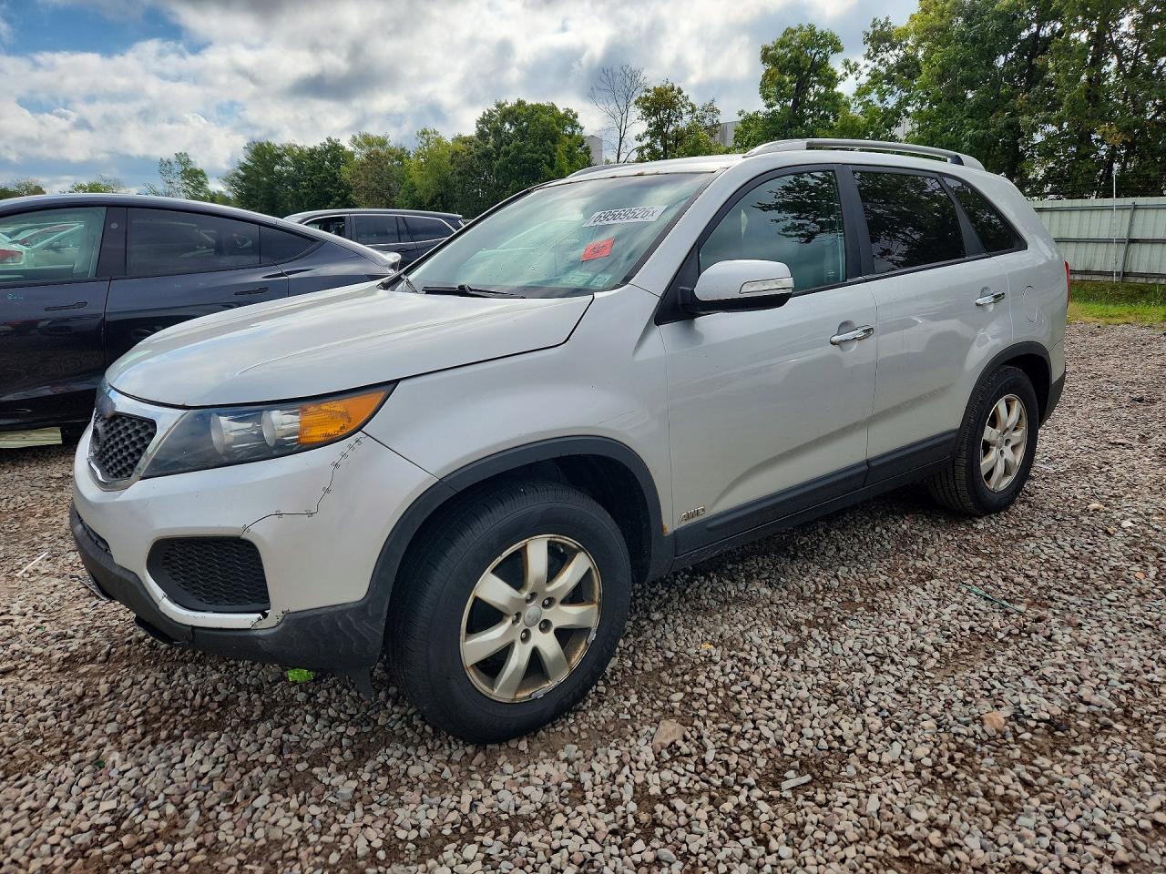 2012 KIA SORENTO LX | 5XYKTDA22CG280509 | UPCARS