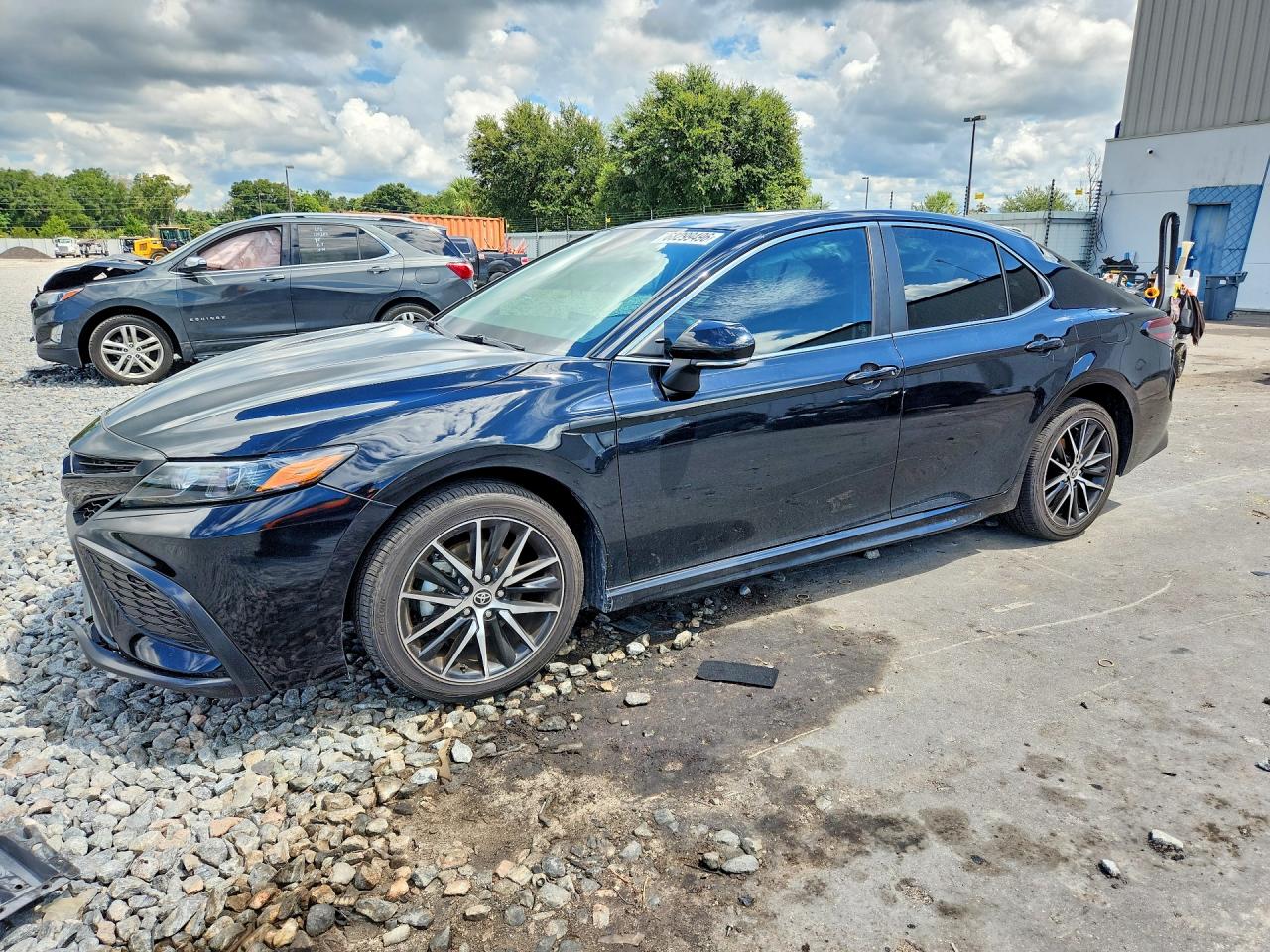 2024 TOYOTA CAMRY SE | 4T1G11AK3RU239111 | UPCARS