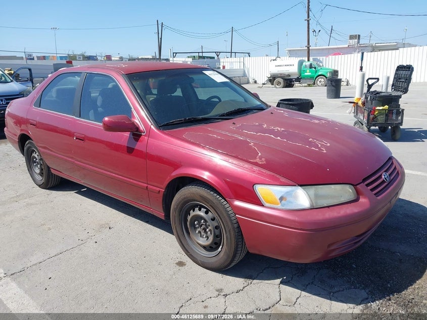 1998 TOYOTA CAMRY LE | JT2BG22K1W0155771 | UPCARS