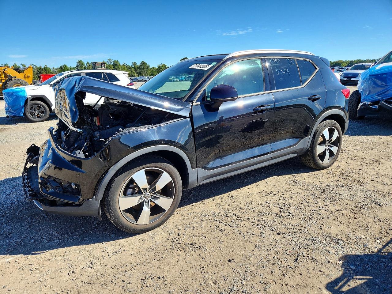 2021 VOLVO XC40 T5 MOMENTUM | YV4162UK0M2455383 | UPCARS