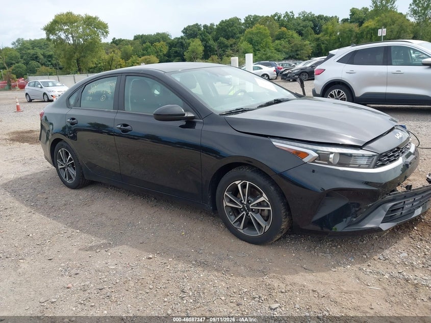 2022 KIA FORTE LXS | 3KPF24AD5NE449881 | UPCARS
