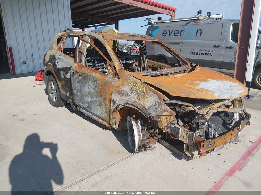 2015 TOYOTA RAV4 XLE | 2T3WFREV2FW215059 | UPCARS