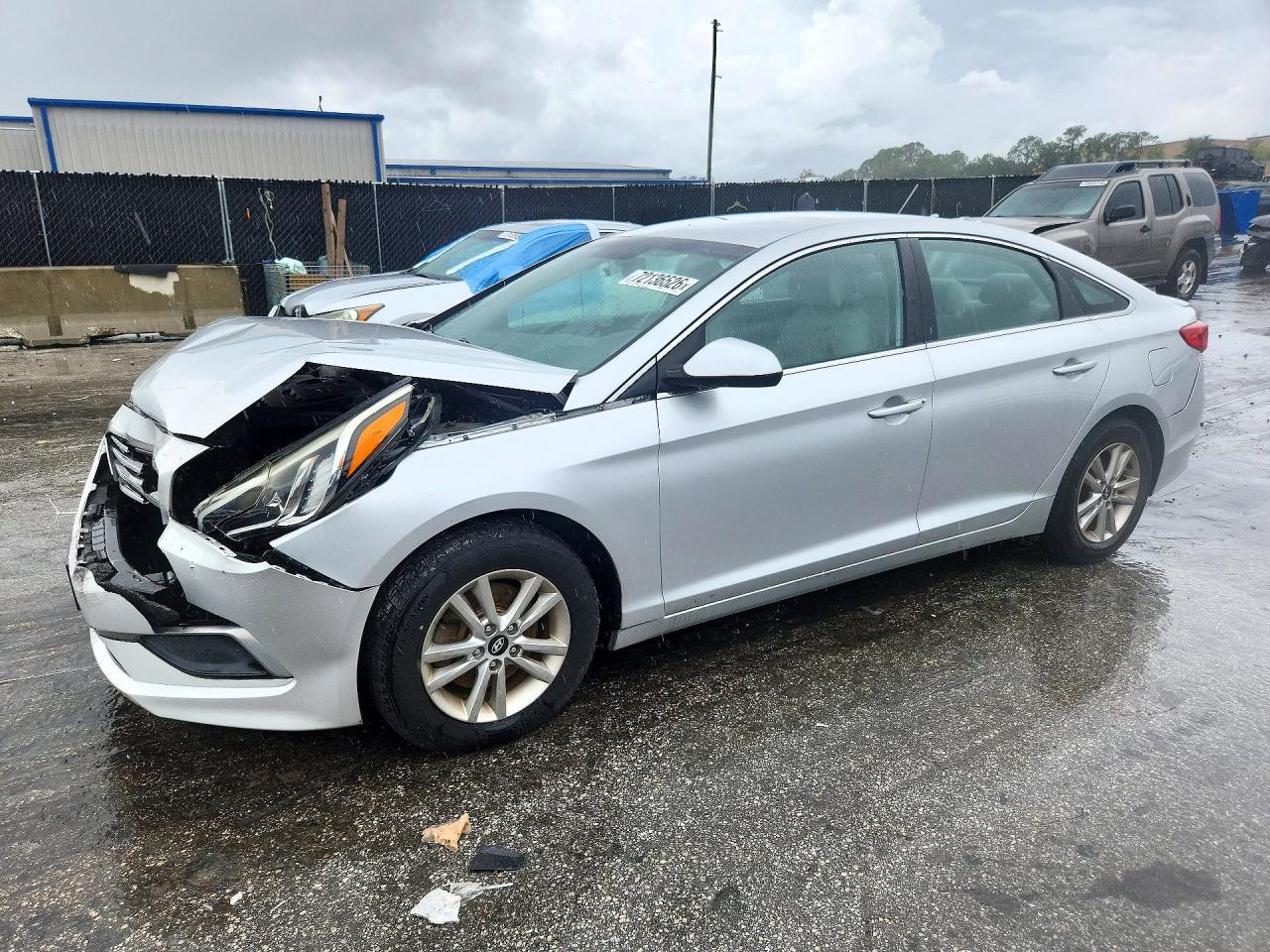 2017 HYUNDAI SONATA SE | 5NPE24AF8HH483360 | UPCARS