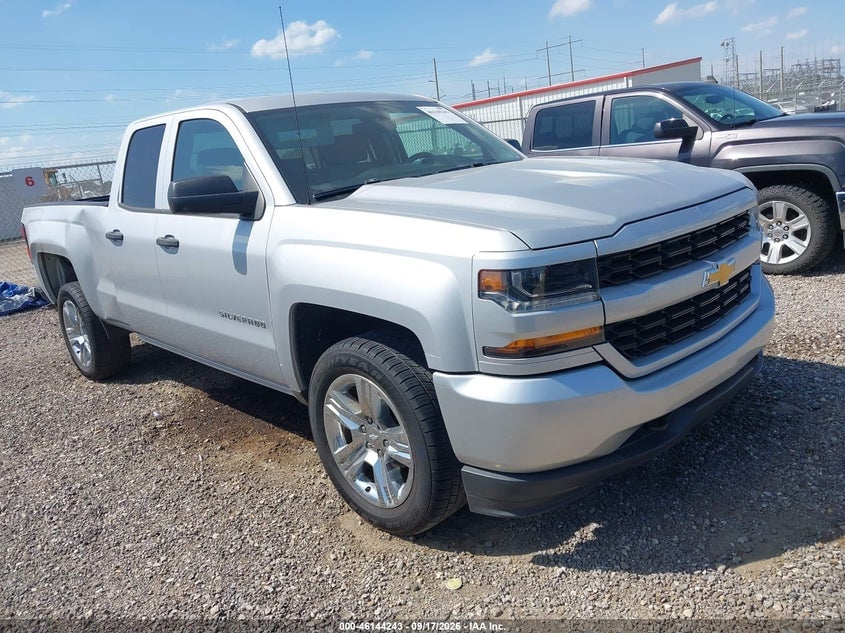 2017 CHEVROLET SILVERADO 1500 CUSTOM | 1GCRCPEC4HZ343511 | UPCARS