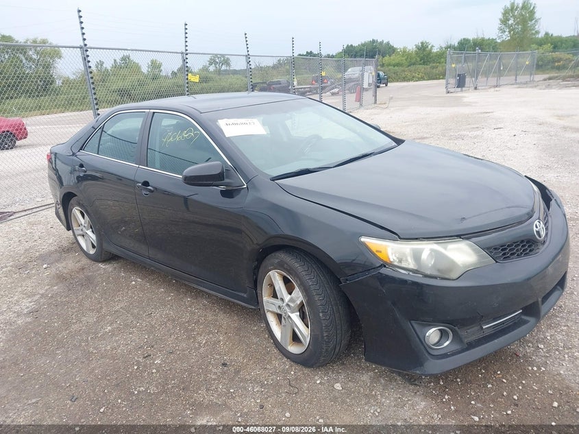 2013 TOYOTA CAMRY SE | 4T1BF1FK4DU282613 | UPCARS