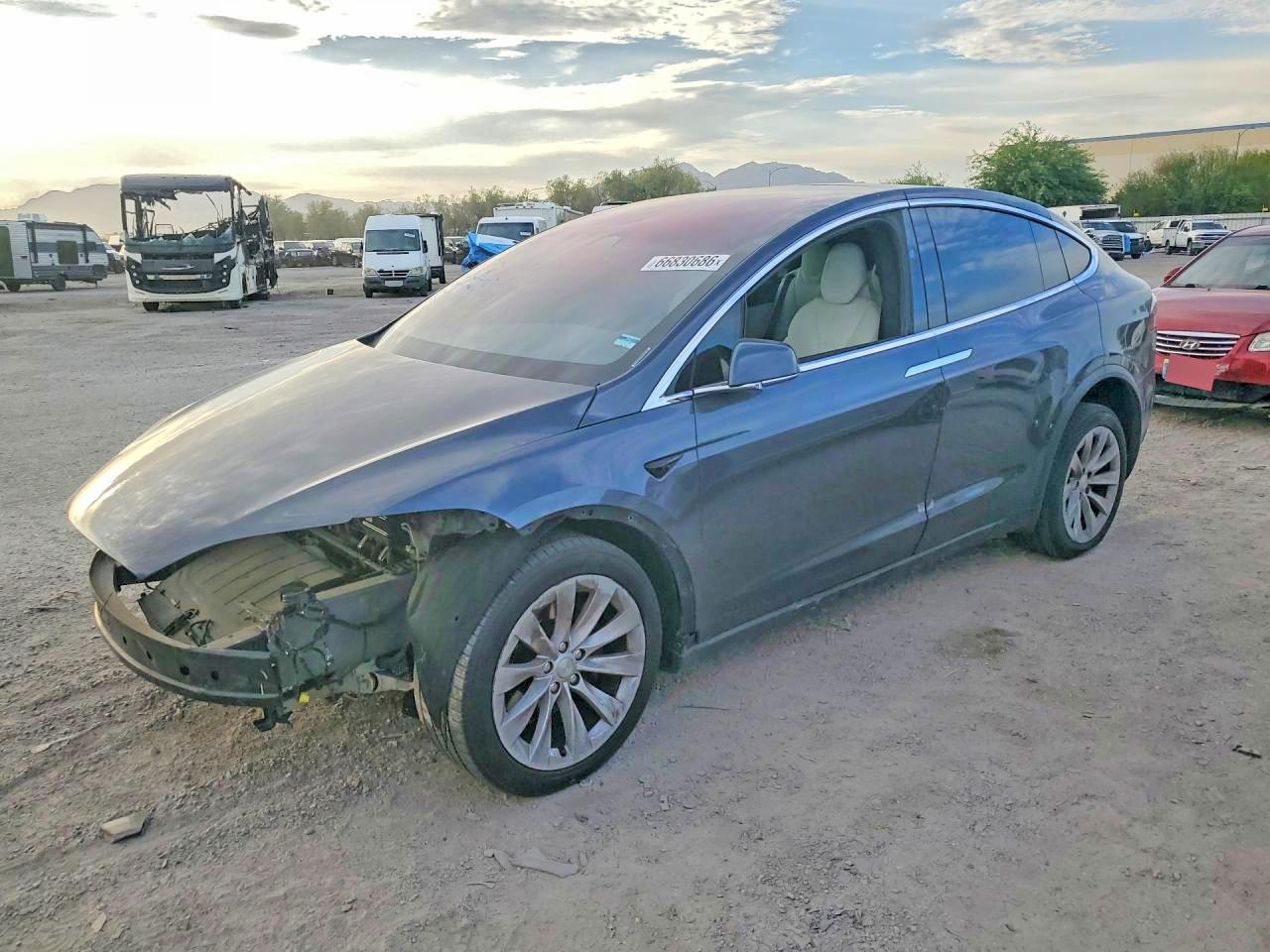 2016 TESLA MODEL X | 5YJXCDE28GF033573 | UPCARS