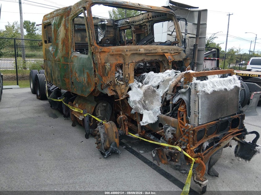 2020 VOLVO VNL | 4V4NC9EH1LN268728 | UPCARS