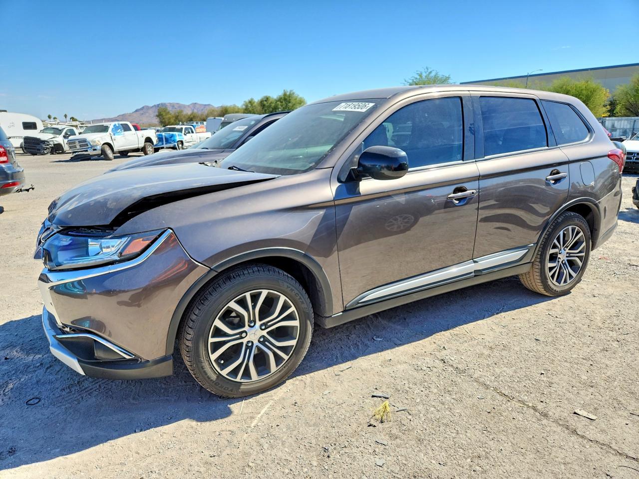 2017 MITSUBISHI OUTLANDER ES | JA4AD2A38HZ041927 | UPCARS
