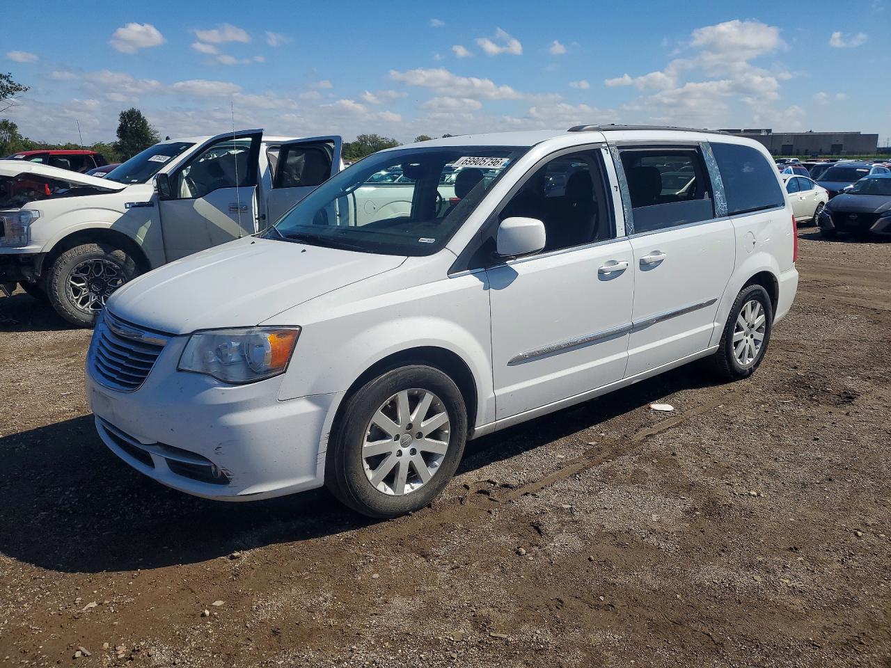 2015 CHRYSLER MINIVAN TOURING | 2C4RC1BG3FR545266 | UPCARS