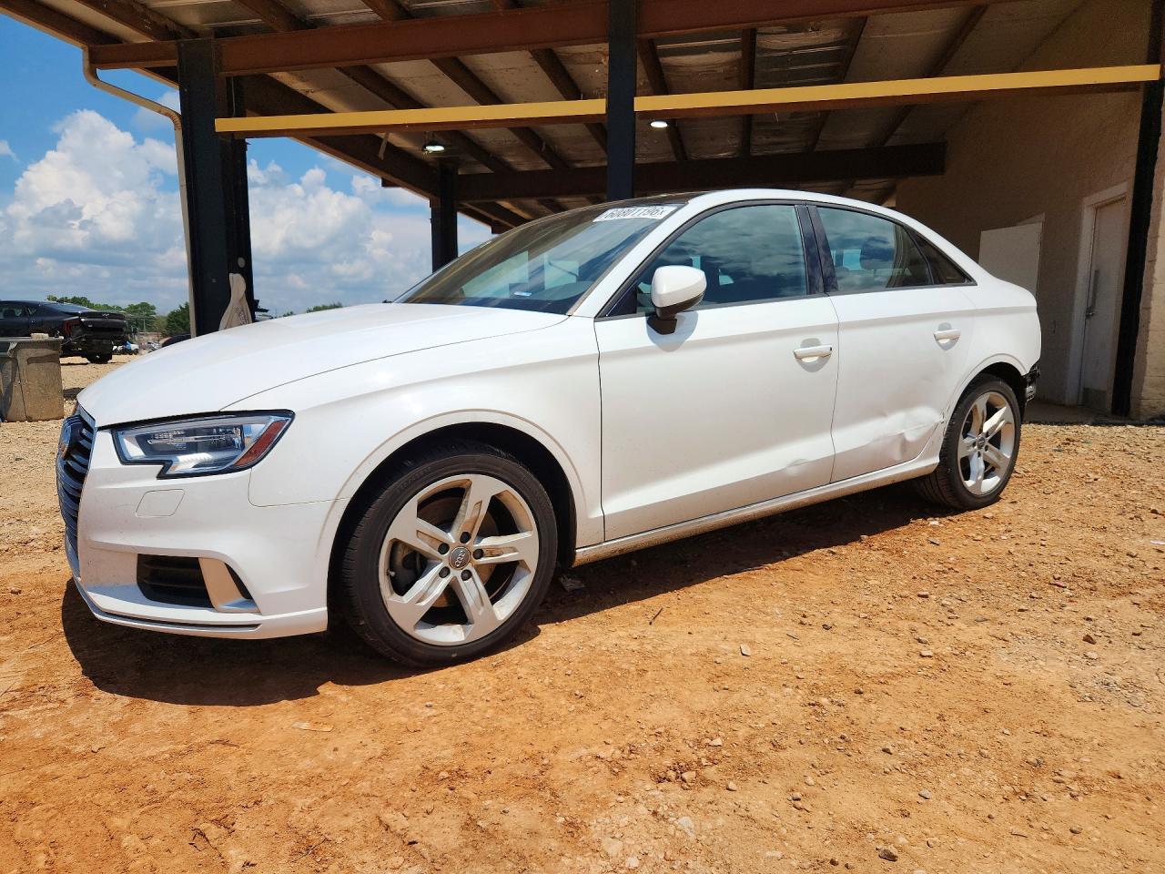 2017 AUDI A3 PREMIUM | WAUAUGFFXH1052638 | UPCARS
