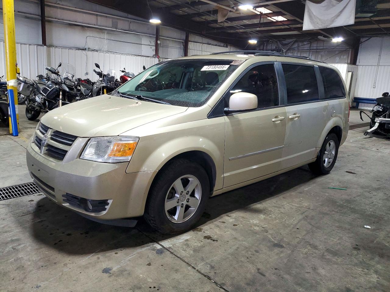 2010 DODGE CARAVAN SXT | 2D4RN5DX4AR190179 | UPCARS