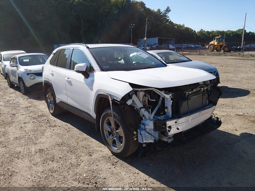 2024 TOYOTA RAV4 XLE | 2T3P1RFV6RC488156 | UPCARS