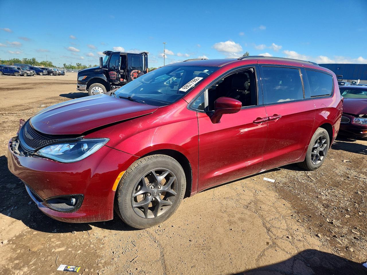 2019 CHRYSLER PACIFICA TOURING L PLUS | 2C4RC1EG3KR710545 | UPCARS