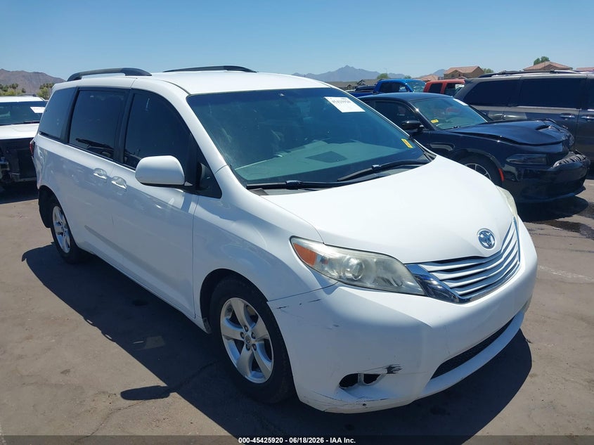 2015 TOYOTA SIENNA LE 8 PASSENGER | 5TDKK3DC8FS632307 | UPCARS