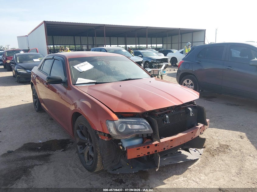 2020 CHRYSLER 300 TOURING | 2C3CCAAG1LH242077 | UPCARS