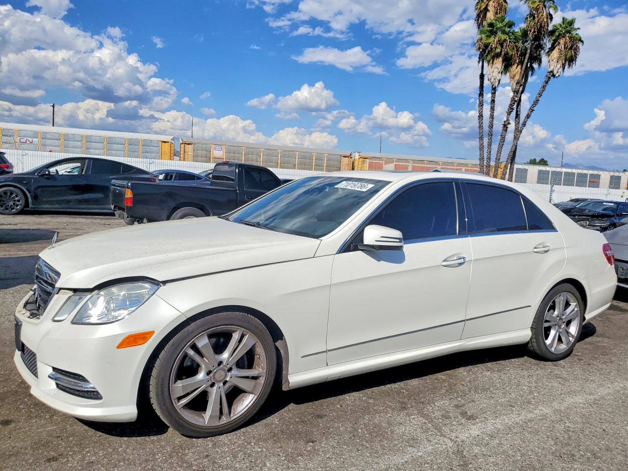 2013 MERCEDES-BENZ E-CLASS 350 | WDDHF5KB7DA736100 | UPCARS