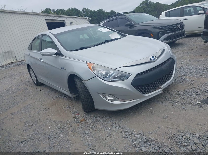 2015 HYUNDAI SONATA HYBRID | KMHEC4A49FA130752 | UPCARS