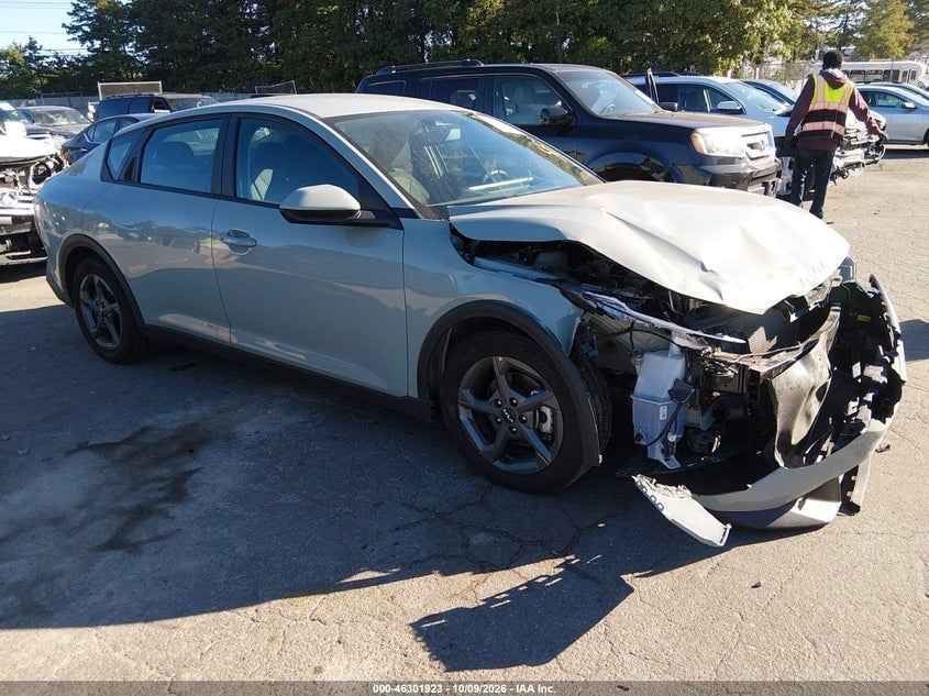 2025 KIA K4 LXS | 3KPFT4DEXSE212686 | UPCARS