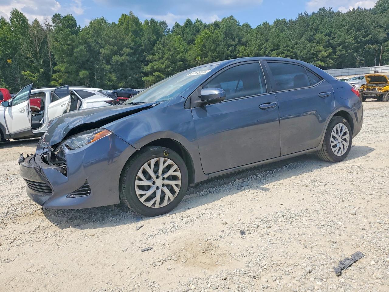 2018 TOYOTA COROLLA LE | 5YFBURHE2JP792998 | UPCARS
