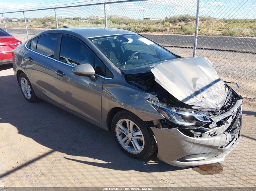 2018 CHEVROLET CRUZE LT AUTO | 1G1BE5SM8J7207714 | UPCARS