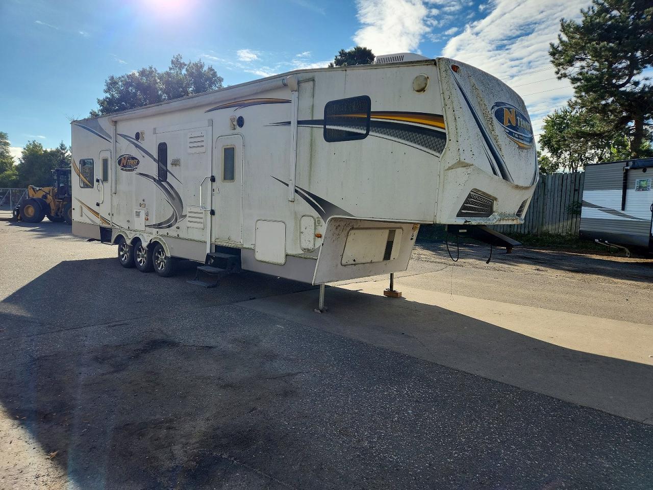 2010 DUTCHMEN MANUFACTURING NTENSE DUTCHMEN NTENSE CAMPER | 47CFN1U26AP624065 | UPCARS