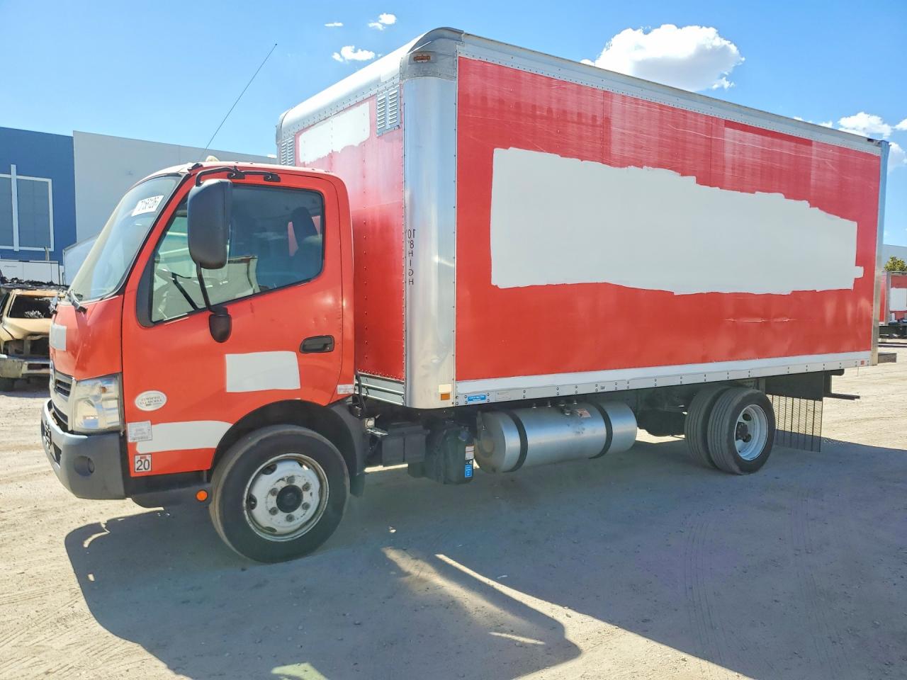 2018 HINO ALL OTHER BOX TRUCK | JHHSDM2H4JK006345 | UPCARS