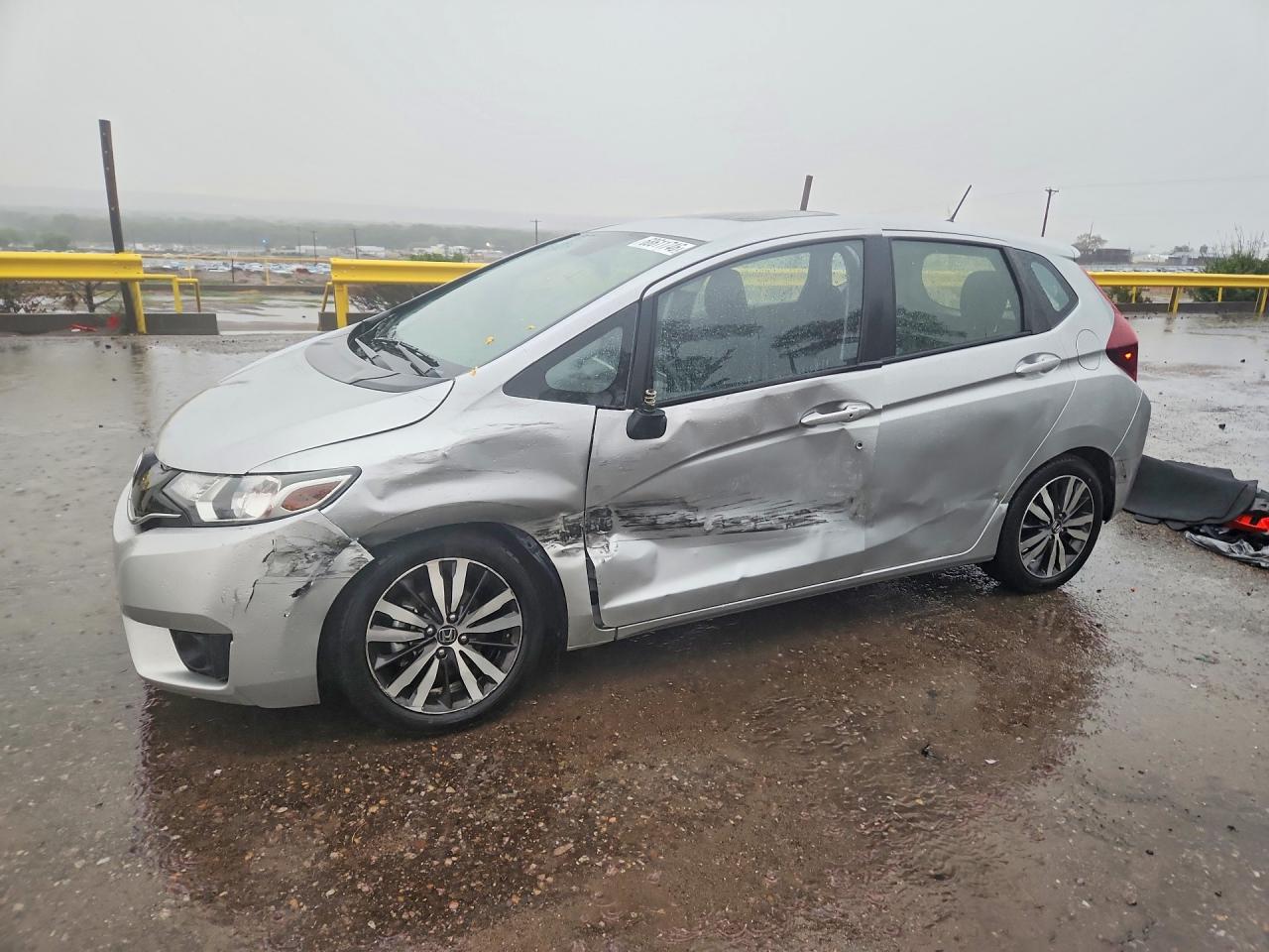 2016 HONDA FIT EX | JHMGK5H79GX036261 | UPCARS