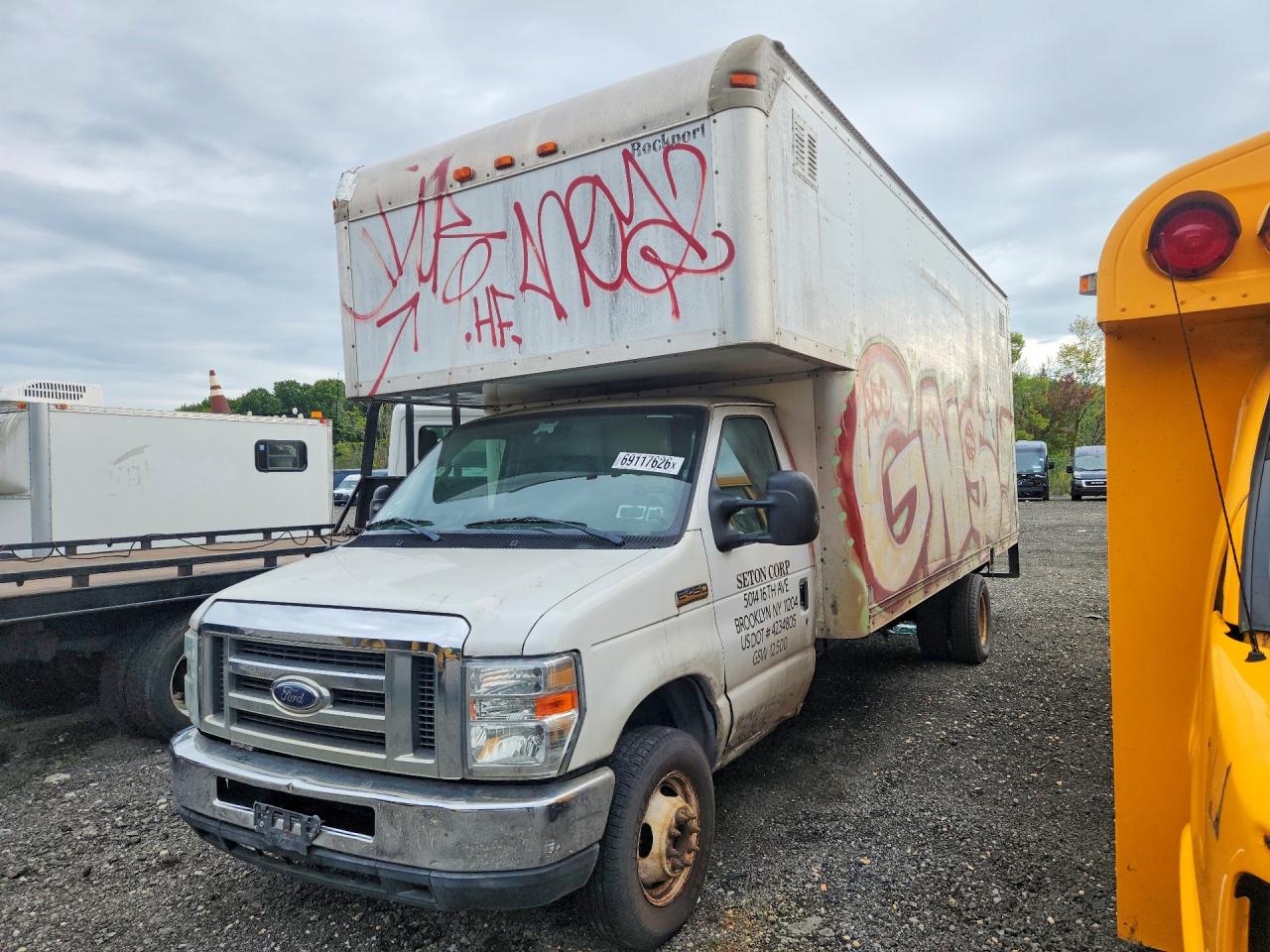 2014 FORD ECONOLINE BOX TRUCK | 1FDXE4FS9EDA23529 | UPCARS