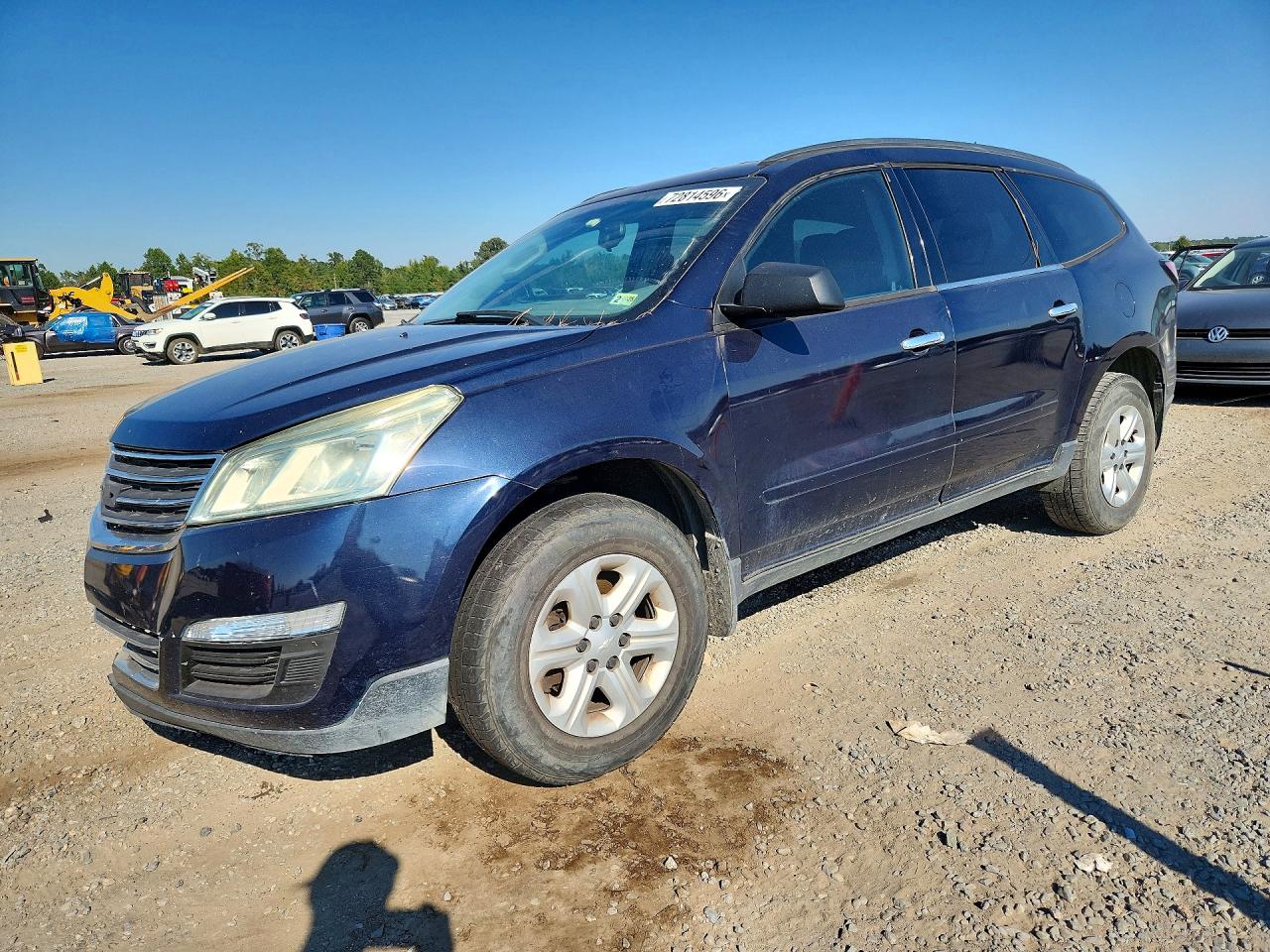 2017 CHEVROLET TRAVERSE LS | 1GNKRFED5HJ197290 | UPCARS