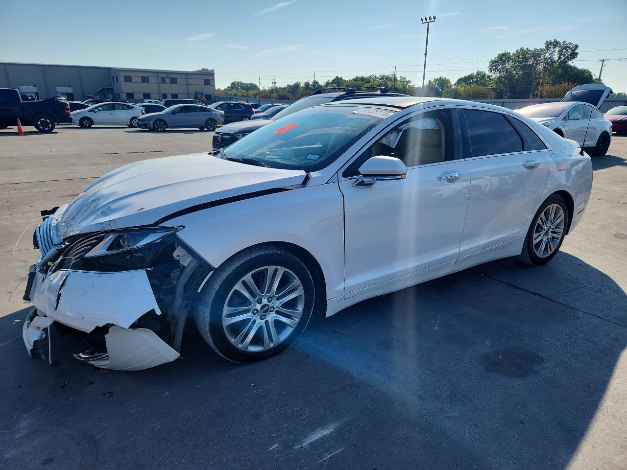 2014 LINCOLN MKZ | 3LN6L2GK4ER812604 | UPCARS