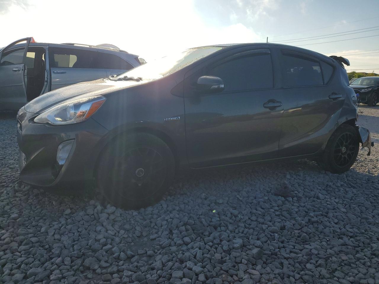 2015 TOYOTA PRIUS ONE | JTDKDTB39F1102616 | UPCARS