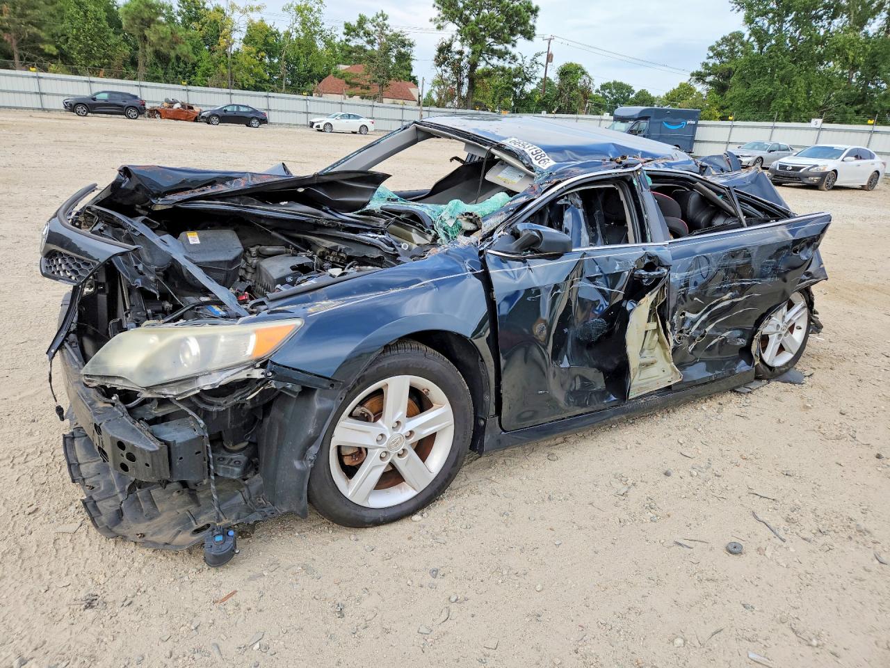 2014 TOYOTA CAMRY SE | 4T1BF1FK0EU414574 | UPCARS