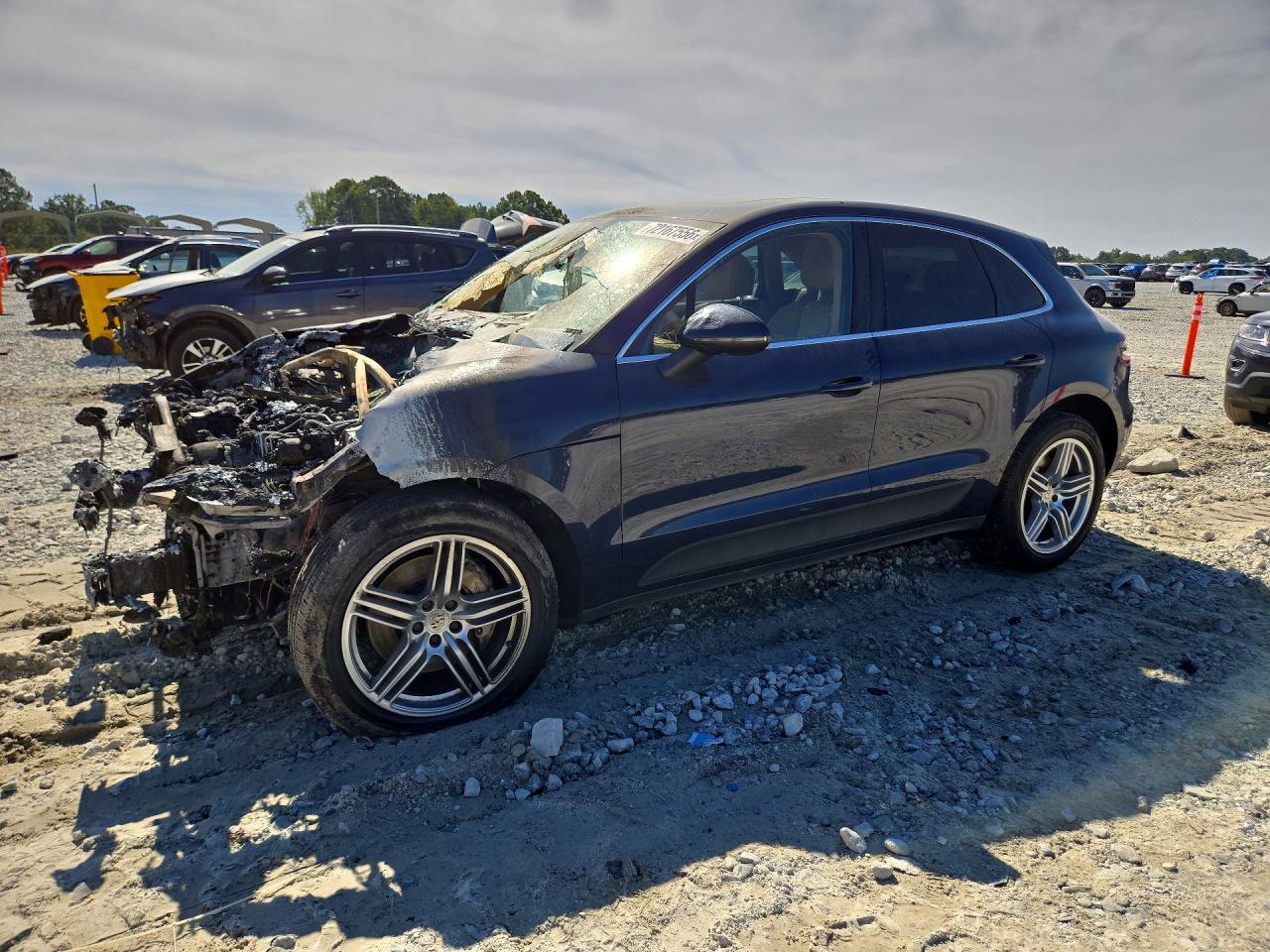 2015 PORSCHE MACAN S | WP1AB2A51FLB73715 | UPCARS