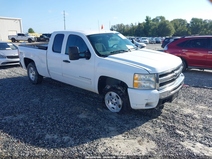 2011 CHEVROLET SILVERADO 1500 LT | 1GCRKSE39BZ443519 | UPCARS