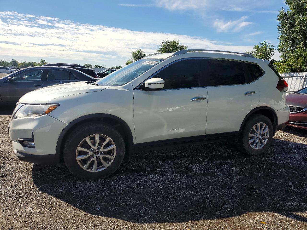 2019 NISSAN ROGUE S | 5N1AT2MV3KC777377 | UPCARS