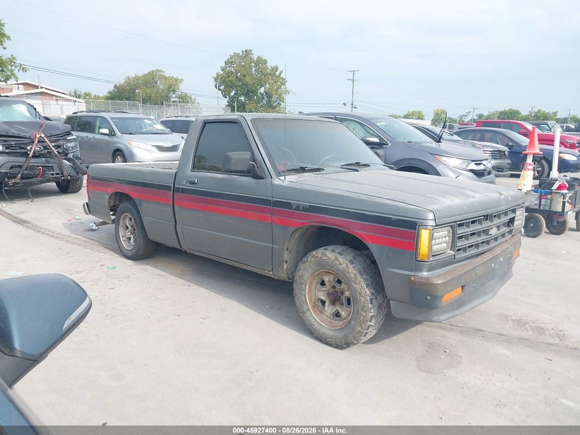 1986 CHEVROLET S TRUCK S10 | 1GCBS14RXG8170637 | UPCARS