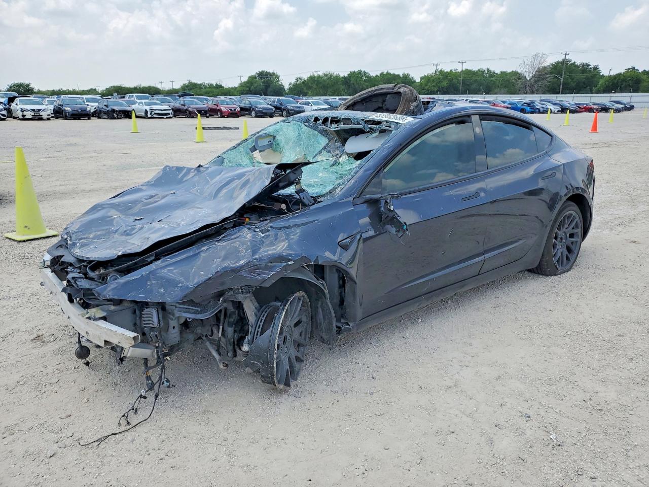 2024 TESLA MODEL 3 | 5YJ3E1EB8RF811638 | UPCARS