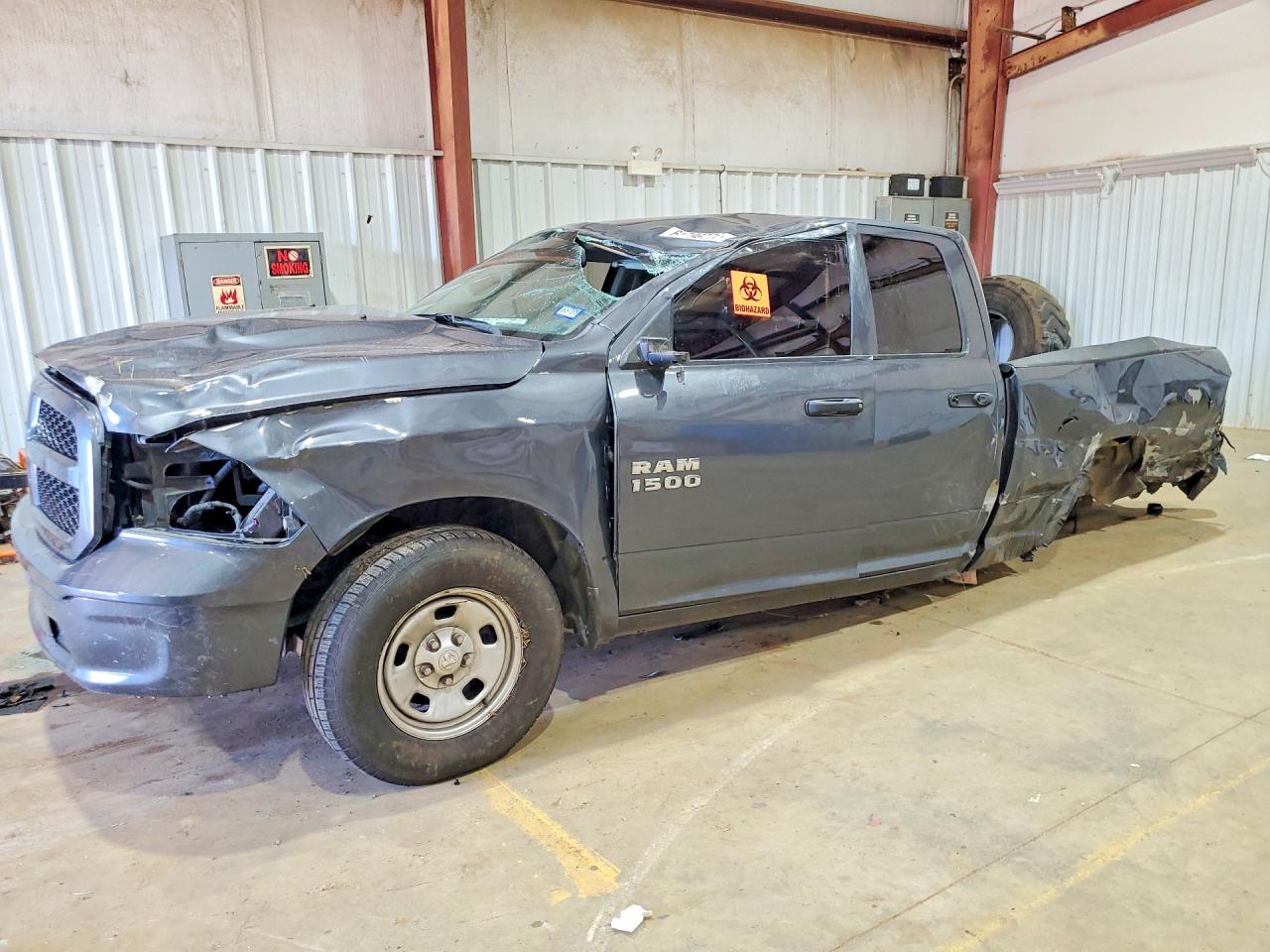 2018 RAM 1500 ST | 1C6RR6FG4JS333531 | UPCARS