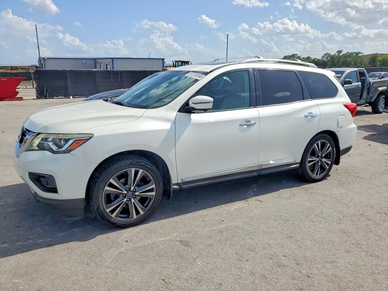 2017 NISSAN PATHFINDER PLATINUM | 5N1DR2MN2HC612800 | UPCARS